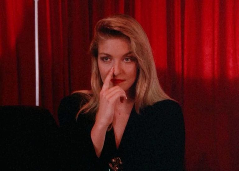 TwinPeaksLauraNose
